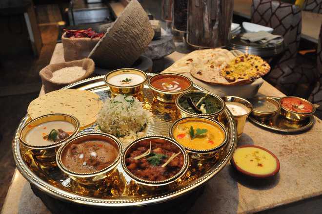 Desi Thali: Meetha, Namkeen, Sab Ek Saath